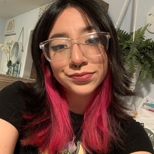 Meet your Posher, Priscilla